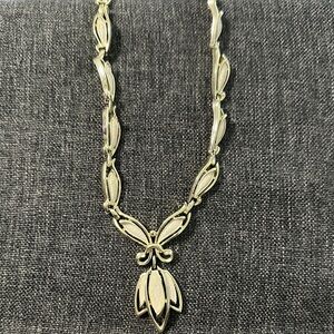 Elegant Gold Necklace